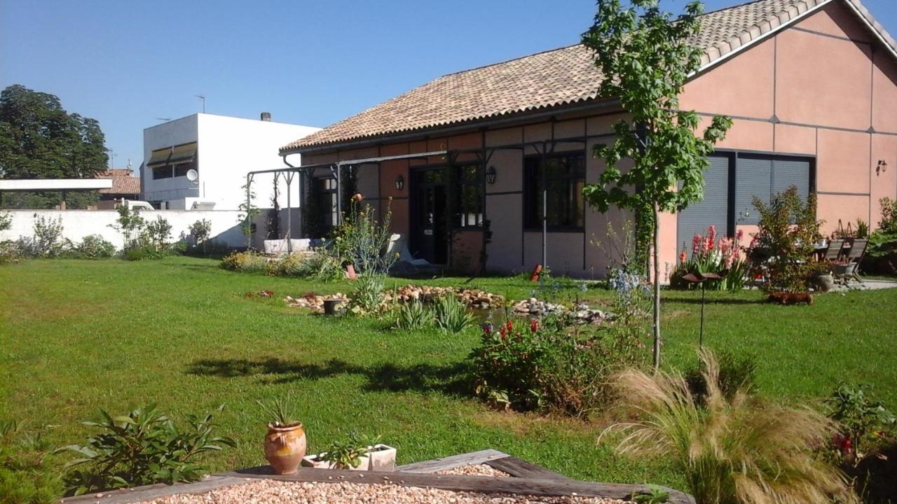 Bed and Breakfast L Atelier Casteljaloux Exterior foto