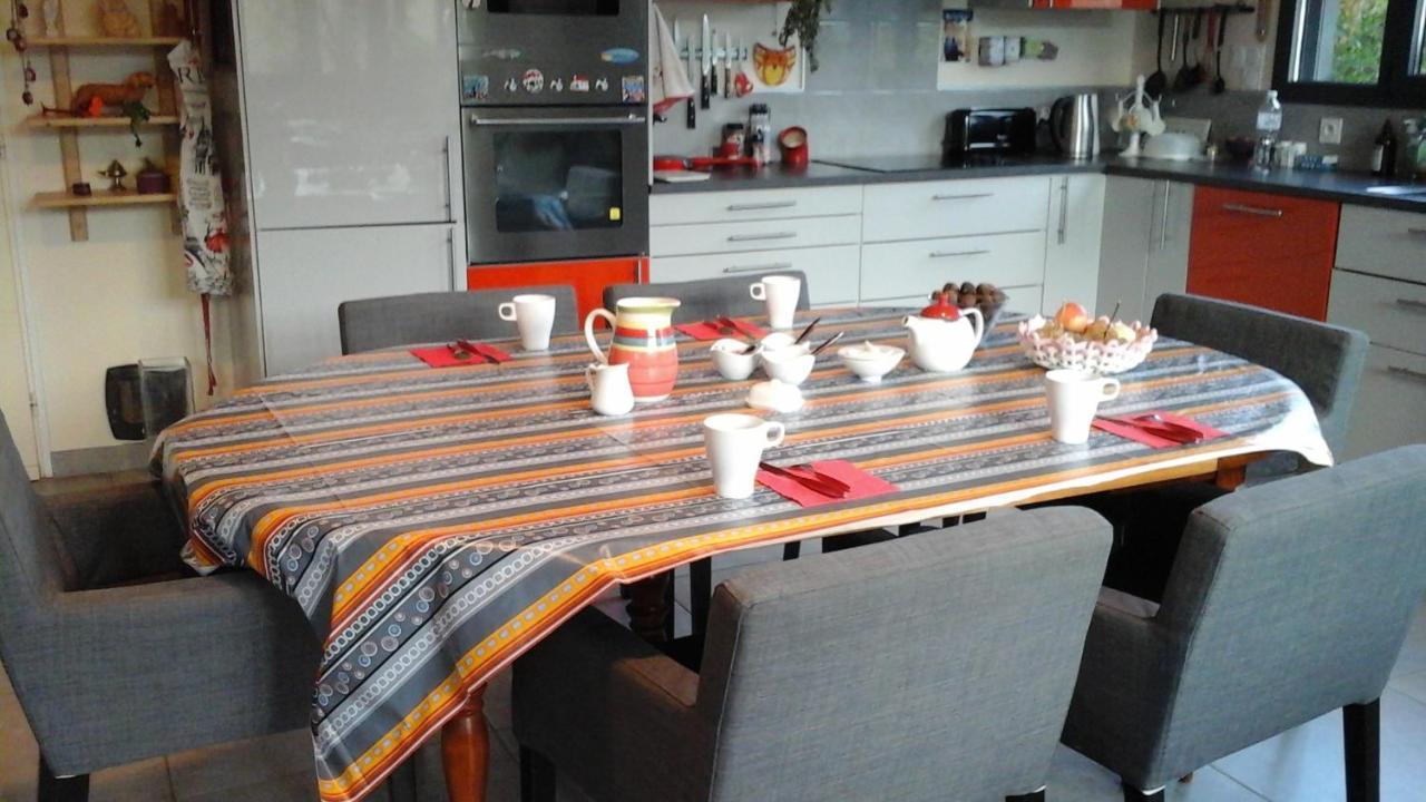 Bed and Breakfast L Atelier Casteljaloux Exterior foto