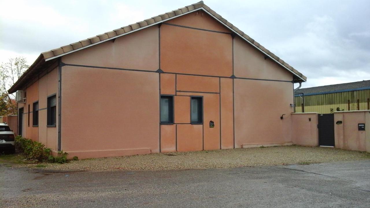 Bed and Breakfast L Atelier Casteljaloux Exterior foto